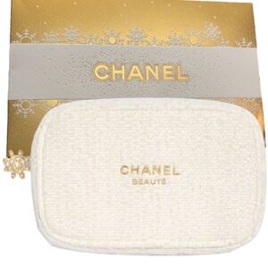 Chanel 2024 Holiday Edition Beauty Pouch